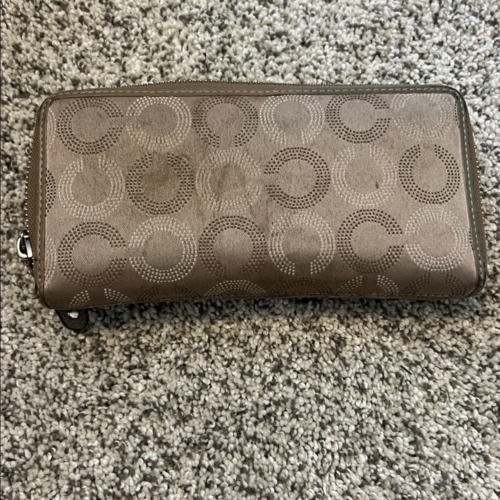 Coach Embossed Brown Wallet - Picture 4 of 8